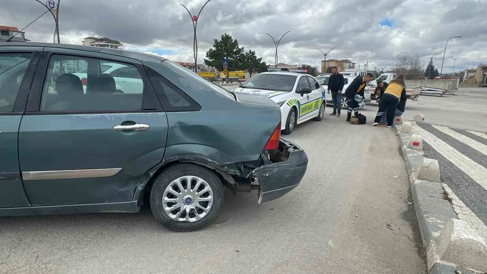 Karaman’da Kavşakta Kaza: İki Otomobil Çarpıştı, 1 Kişi Yaralandı