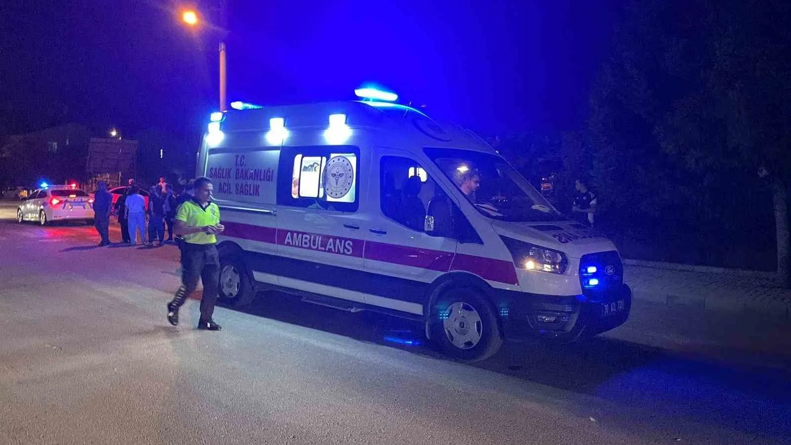  Karaman’da Kavşakta Kaza: Otomobille Çarpışan Elektrikli Bisiklet Sürücüsü Yaralandı