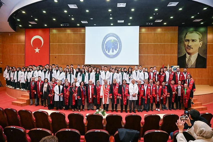 KMÜ’de Tıp Bayramı ve Önlük Giydirme Töreni Coşkusu