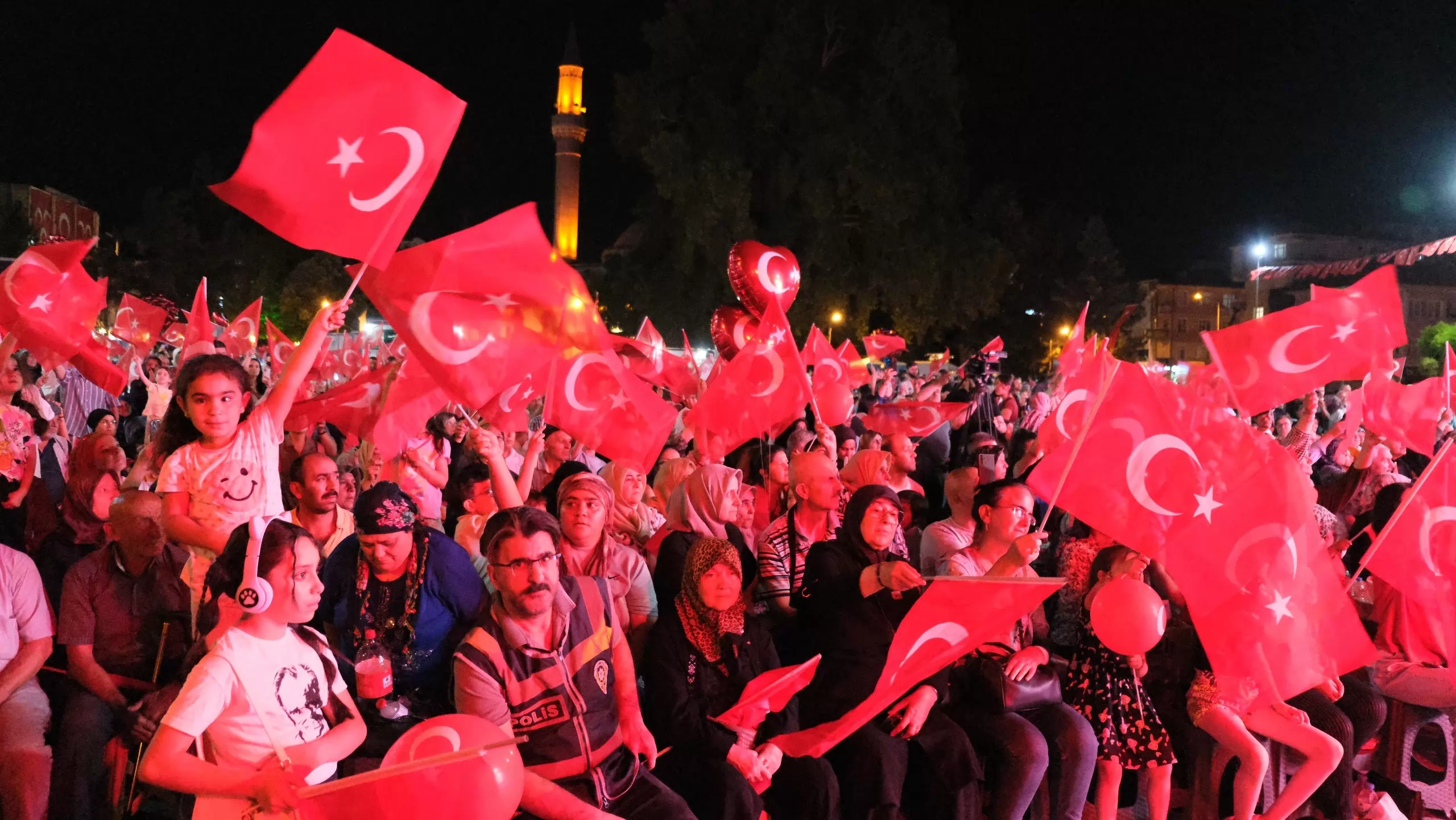 Karaman’da 15 Temmuz Demokrasi ve Millî Birlik Günü’nde Coşkulu Anma